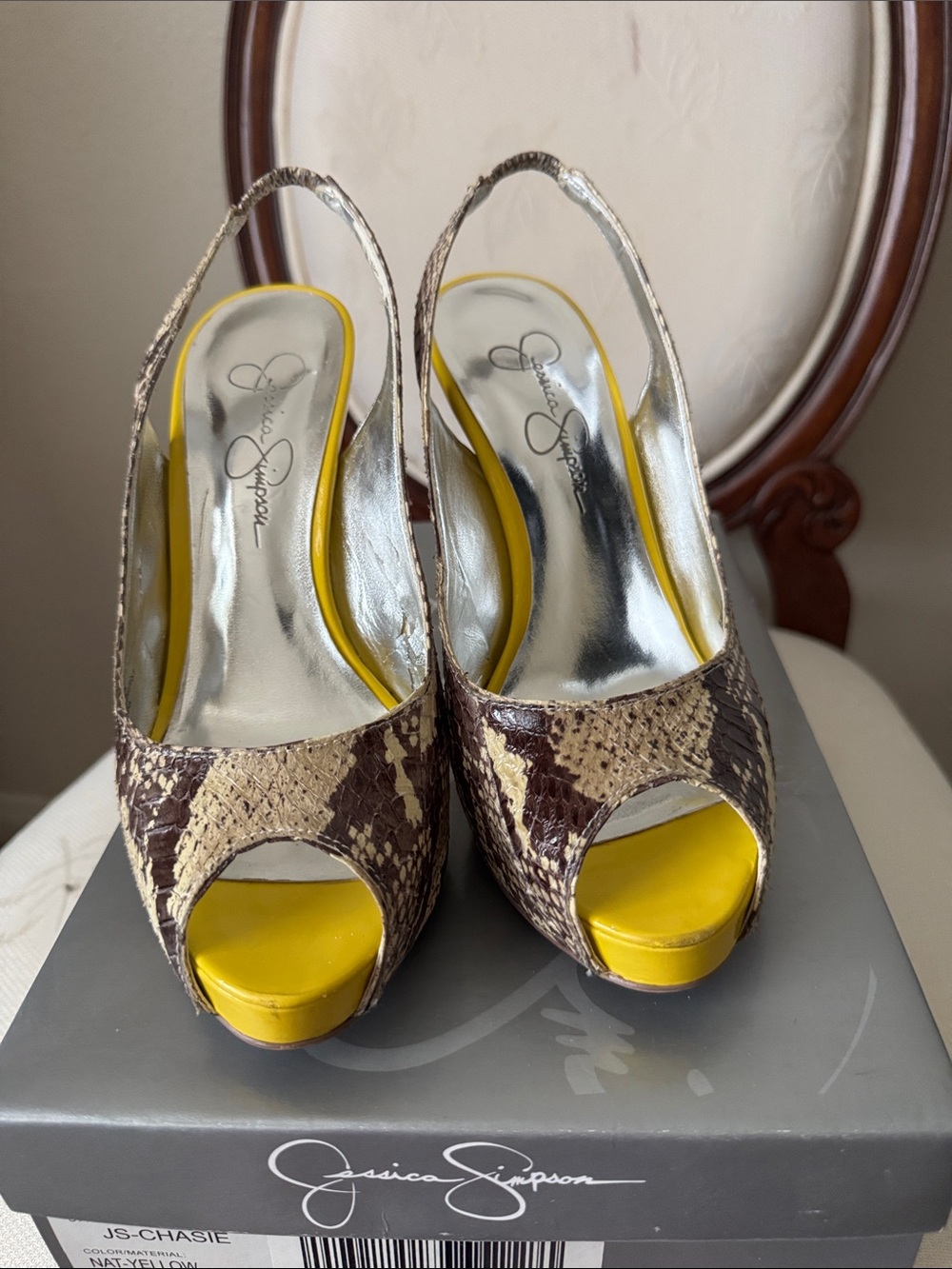 Jessica Simpson Yellow & Brown Snake-Print Peep-Toe Slingbacks